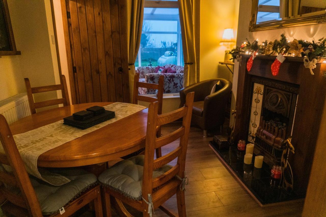 Hot Tub Pet Friendly Luxury Cosy Cottage, Near Withernsea And Patrington Welwick Extérieur photo