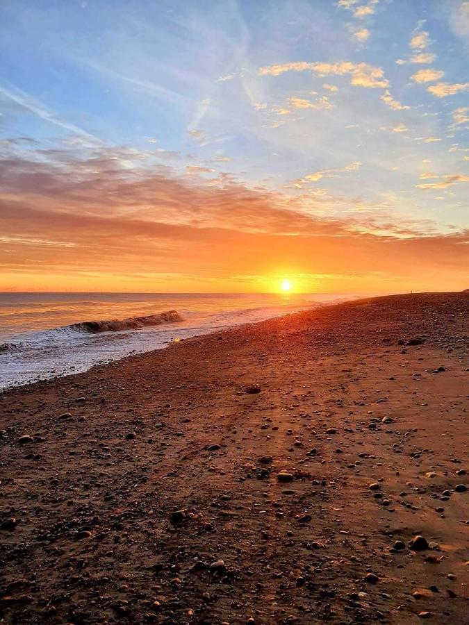 Hot Tub Pet Friendly Luxury Cosy Cottage, Near Withernsea And Patrington Welwick Extérieur photo