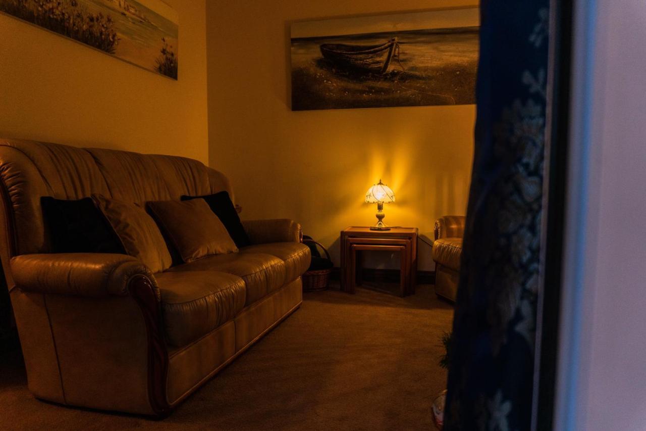 Hot Tub Pet Friendly Luxury Cosy Cottage, Near Withernsea And Patrington Welwick Extérieur photo